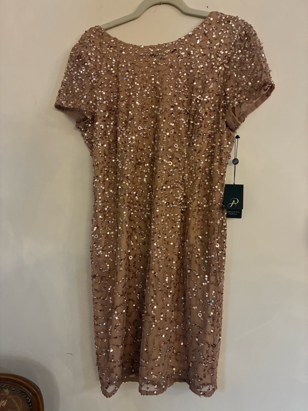 Gold sequin dress size 16 (runs small) (check measurements)